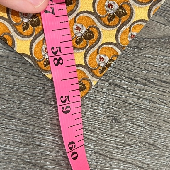 Ermenegildo Zegna Tie Yellow Floral Pattern Geometric 100% Silk Made in Italy - Picture 9 of 10